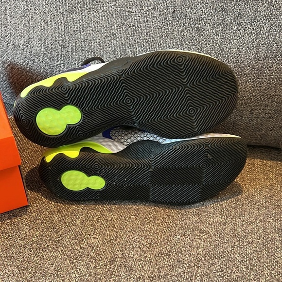 ⭐️ New Nike Renew Elevate 2 Basketball Sneakers Shoes Size 8.5 - Picture 5 of 8